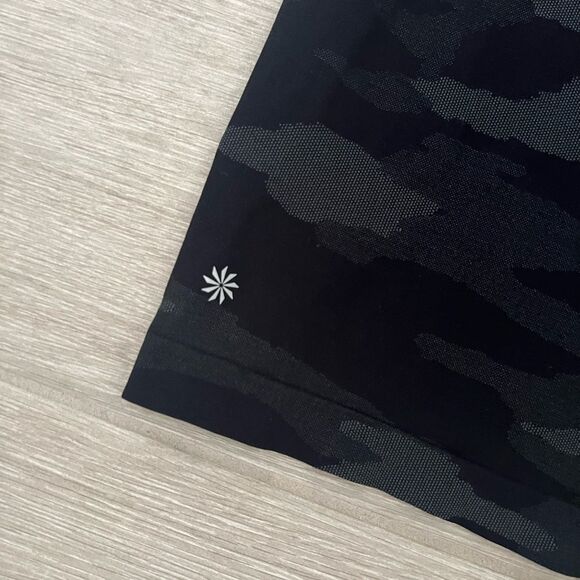 Athleta Speedlight Camo Tank size Small - Picture 5 of 9